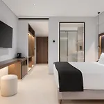Avant Blue Boutique 4*