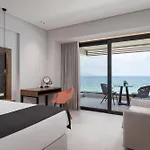 Avant Blue Boutique Hotel
