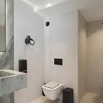 Avant Blue Boutique Hotel