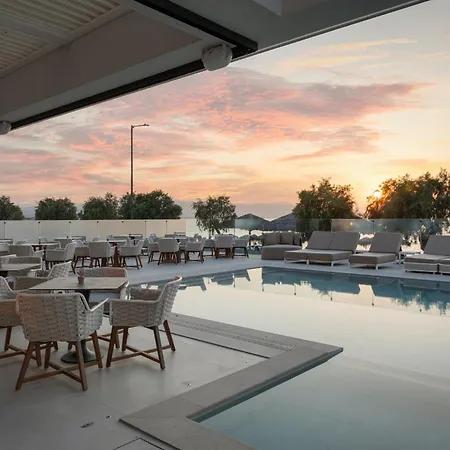 Avant Blue Boutique Corinthe