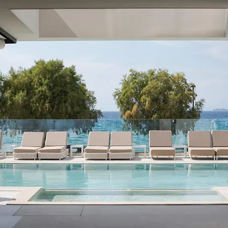 Avant Blue Boutique Hotel