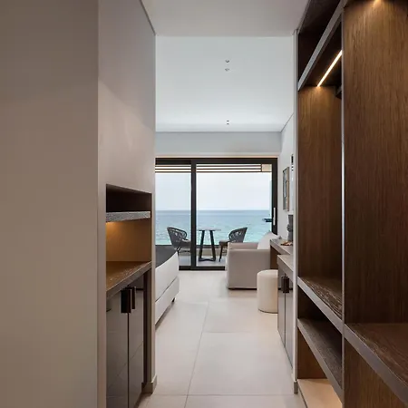 Avant Blue Boutique Hotel Corinth
