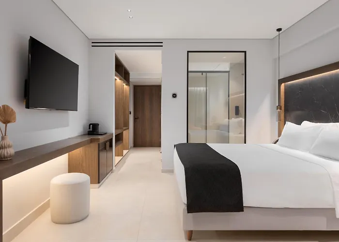 Avant Blue Boutique 4*