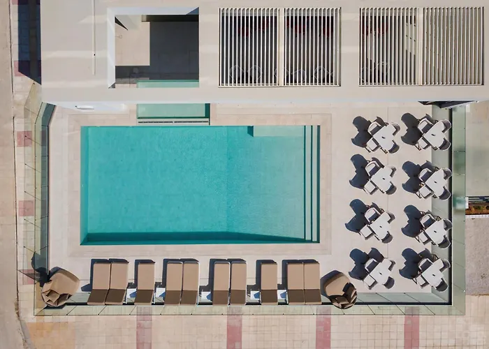 Hotel Avant Blue Boutique