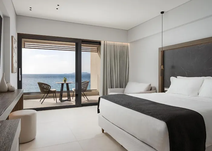 Avant Blue Boutique 4*