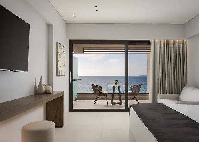 Avant Blue Boutique 4*